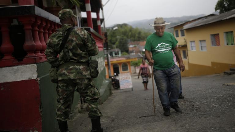 En el Bajo Cauca la minería informal e ilegal dominaría cerca del 85% del mercado.